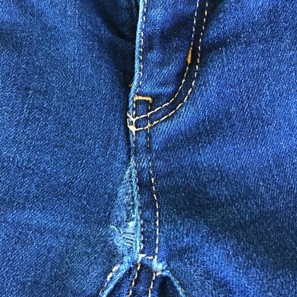 American Eagle Skinny Jeans size 2 - Picture 10 of 11